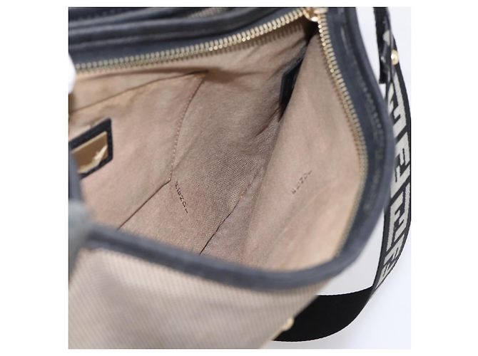 Borsa a tracolla FENDI Zucca Canvas Beige Gold Auth BA15204 D'oro - vista 19