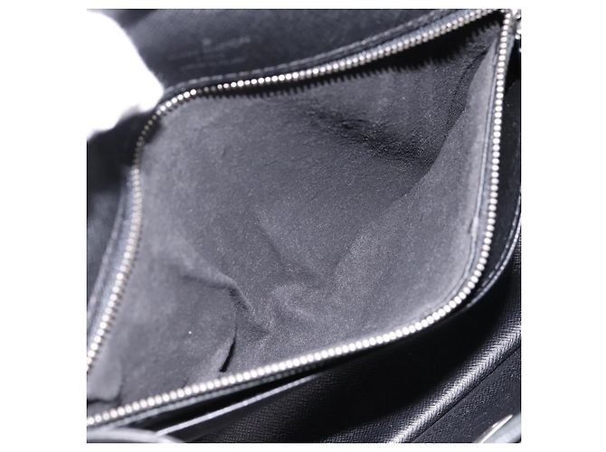 Borsa a pochette LOUIS VUITTON Taiga Selenga Ardoise M30782 LV Auth 198728 Grigio - vista 11