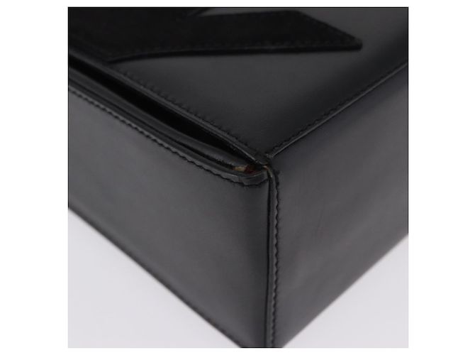 Céline CELINE Handtasche aus Leder Schwarz Goldfarben Auth 198516V - Ansicht 9