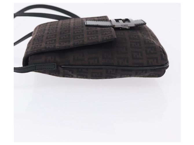 Borsa a tracolla FENDI Zucchino Canvas Mamma Baguette Marrone 8BT075 Auth 198331V - vista 4