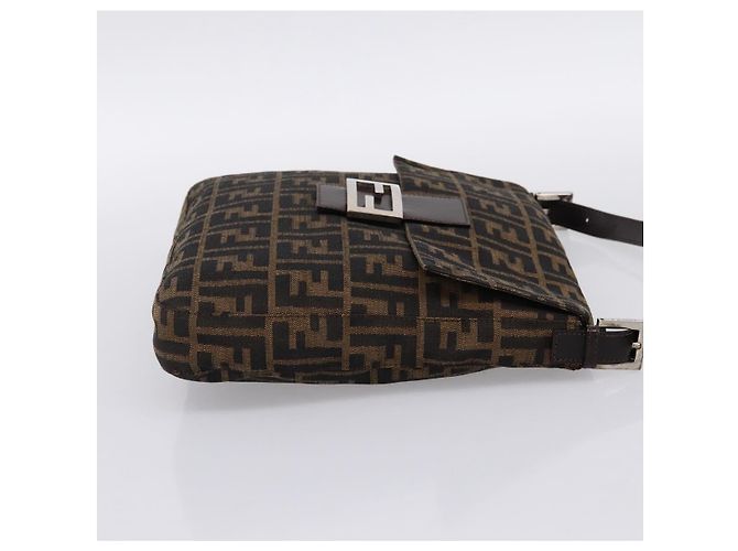 Borsa a tracolla FENDI Zucca Canvas Mamma Baguette Marrone Nero Auth 198709A - vista 4