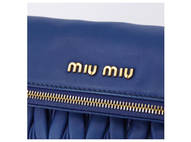Borsa a spalla Miu Miu Matelassé in pelle 2way Blu Tono Oro Auth 198657A - vista 17
