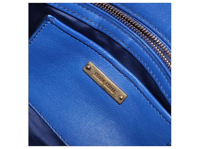 Borsa a spalla Miu Miu Matelassé in pelle 2way Blu Tono Oro Auth 198657A - vista 19