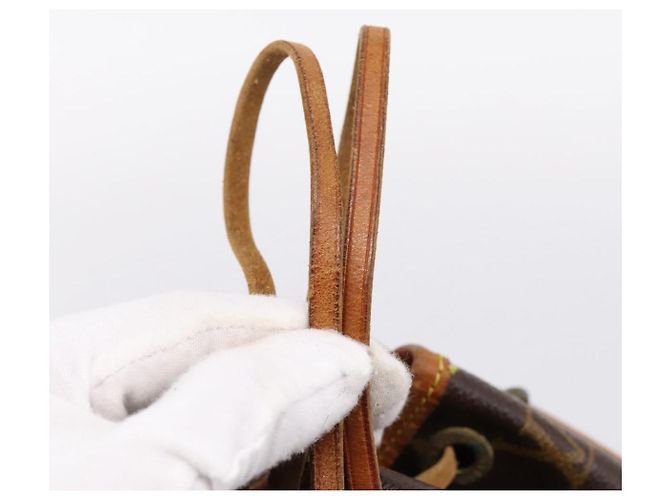 LOUIS VUITTON Borsa a tracolla Monogram Petit Noe M42226 LV Auth 198307A Monogramma - vista 10