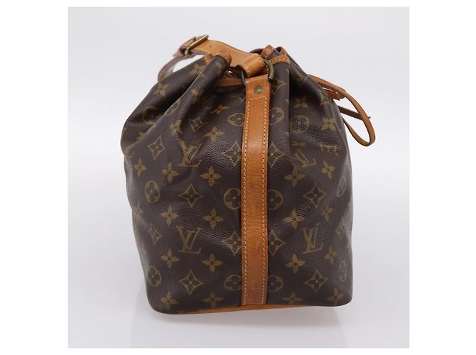 LOUIS VUITTON Borsa a tracolla Monogram Petit Noe M42226 LV Auth 198307A Monogramma - vista 3