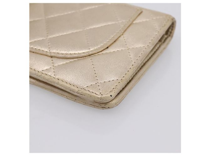 Cartera larga CHANEL Matelasse de piel de cordero Gold CC Auth BA15252 Dorado - vista 15