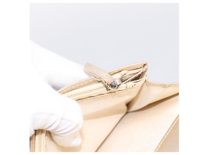 Cartera larga CHANEL Matelasse de piel de cordero Gold CC Auth BA15252 Dorado - vista 22