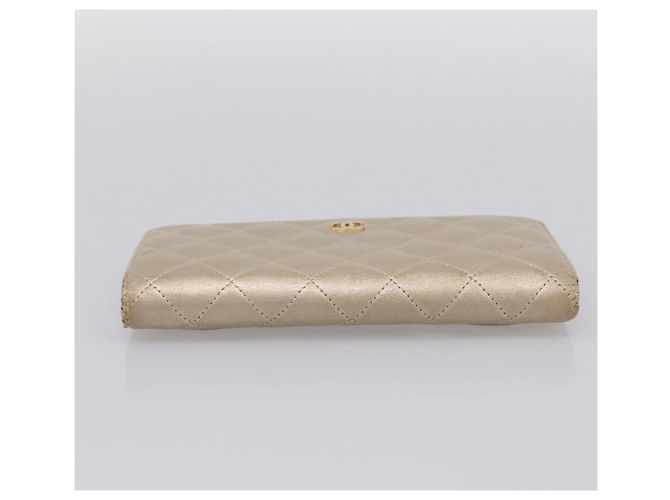 Cartera larga CHANEL Matelasse de piel de cordero Gold CC Auth BA15252 Dorado - vista 5