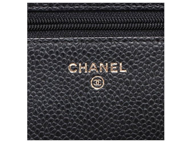 Timeless Chanel WOC aus Caviar-Leder gesteppt mit Klappe Crossbody Black Schwarz - Ansicht 11