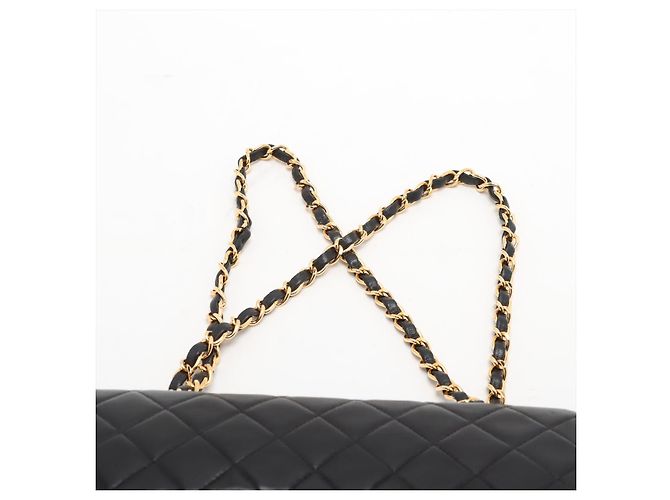 Timeless Chanel Vintage Classic Double Flap Small Schultertasche aus gestepptem Lammleder Schwarz - Ansicht 6