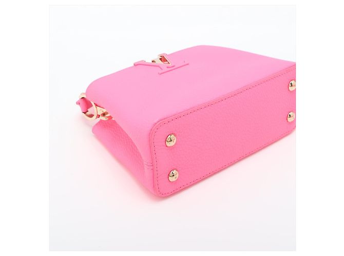 Louis Vuitton Borsa a mano Capucines Mini in pelle di vitello Rosa - vista 4