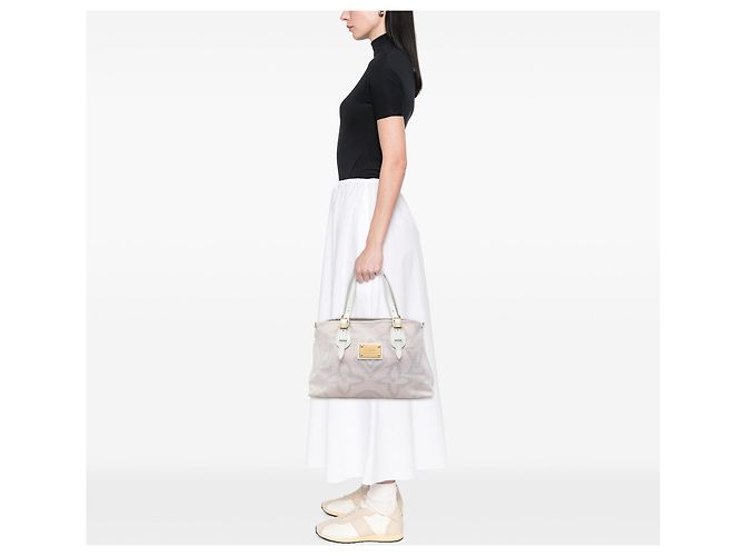 Sac Cabas PM Louis Vuitton Monogram Tahitienne Rose - vue 6