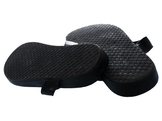 Gucci, sandali Hysteria a T in pelle nera Nero - vista 9