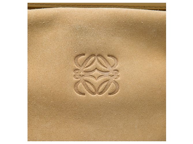 Bolsa LOEWE Amazona 32 em camurça branca - vista 5