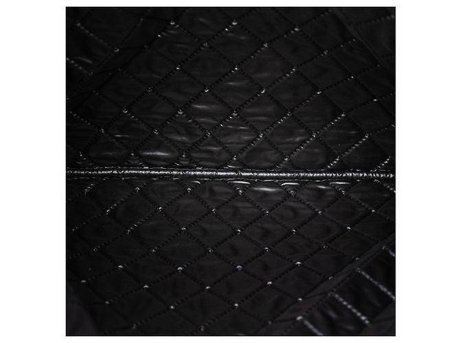 Clutch Chanel Large Quilted Lambskin Camellia O Case Nera Nero - vista 4