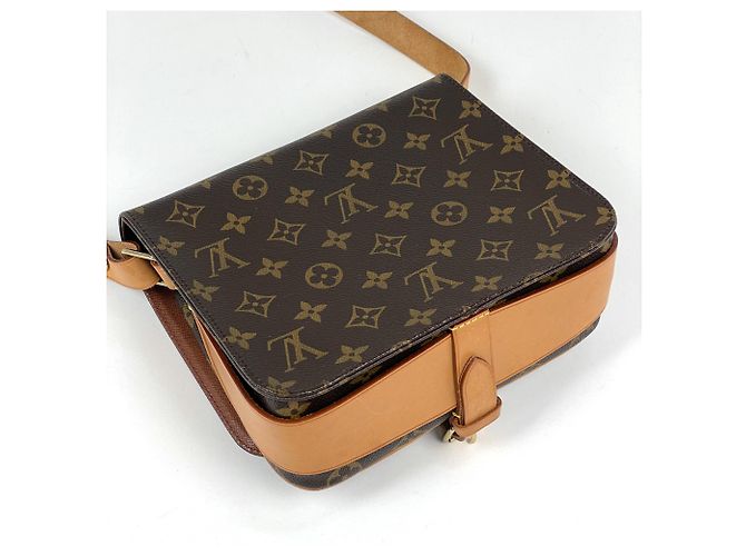 Borsa a tracolla Louis Vuitton Cartouchiere 22 Marrone - vista 2
