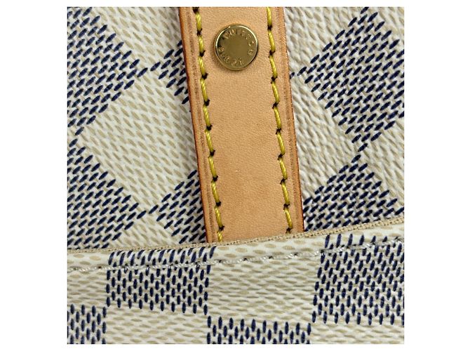 Borsa a tracolla Louis Vuitton Figeri PM Bianco - vista 5