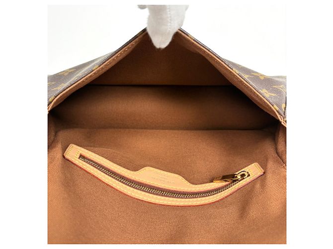 Borsa a tracolla Louis Vuitton Mini Looping Marrone - vista 6