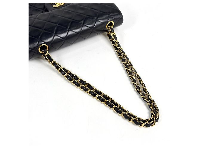 Borsa a tracolla Chanel Matelassé Coco Mark in pelle nera Nero - vista 6