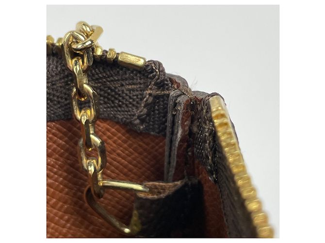 Louis Vuitton Pochette Clé Wallet/Coin Case Brown - view 4