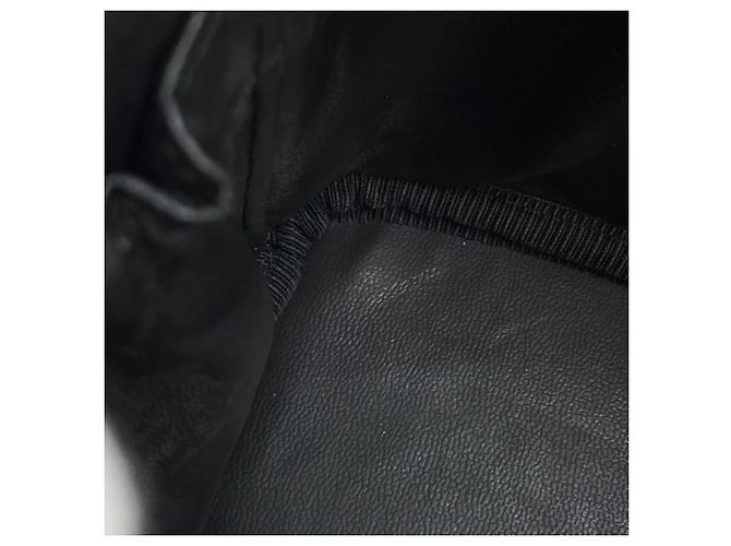 Bolso Vanity de piel charol Chanel Negro - vista 8