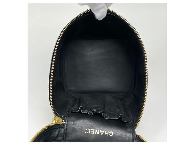 Bolso Vanity de piel charol Chanel Negro - vista 9