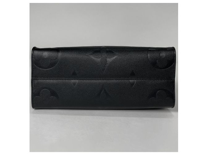 Borsa a mano/Borsa a tracolla Louis Vuitton OnTheGo MM Nero - vista 5