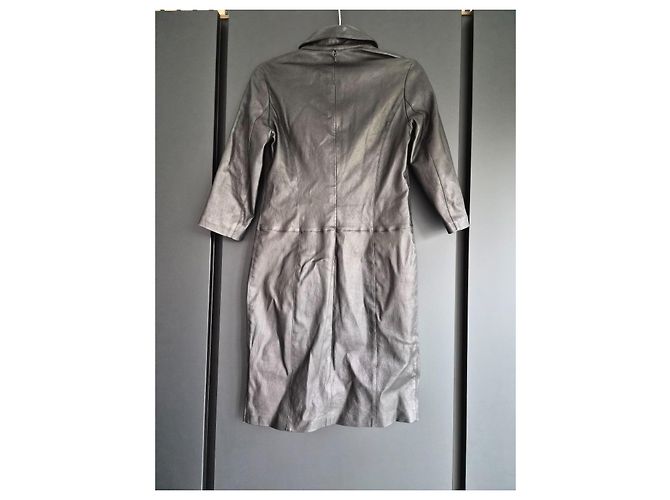 Ventcouvert schwarzes Lammleder-Kleid - Ansicht 4