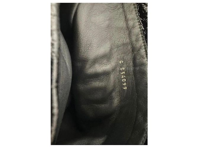 Chanel Botas Altas de Cuero Acolchado Negro - vista 5