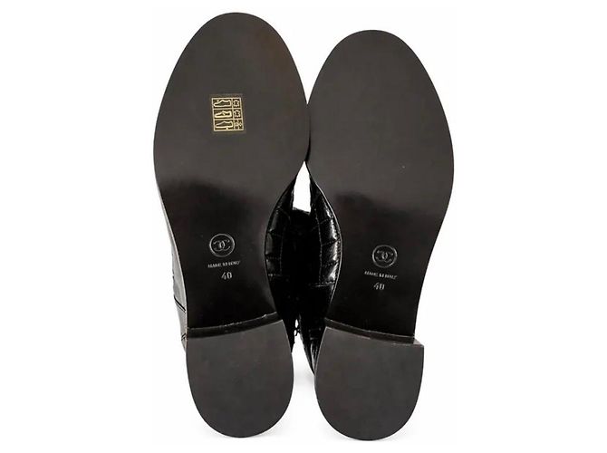 Chanel Botas Altas de Cuero Acolchado Negro - vista 7