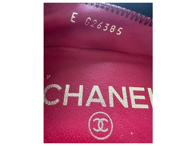 Chanel Sapatilhas em Python Vermelho e Preto - vista 3
