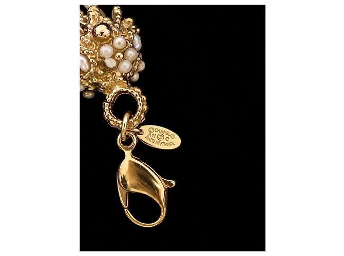 Collana Chanel a più fili di perle con pendente logo CC Bianco D'oro - vista 6