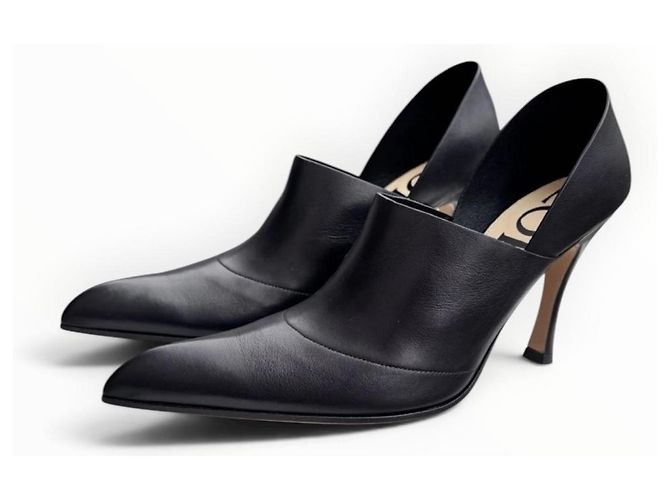 Loewe Escarpins en Cuir Noir à Bout Pointu - vue 7