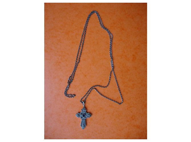 Autre Marque Pendente Croce Art Déco in Argento e Marcasite - vista 3