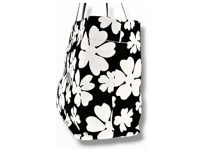 Miu Miu Canvas Tote Bag mit Blumenprint Schwarz Weiß - Ansicht 8