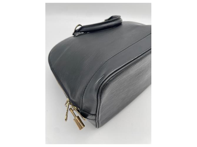 Louis Vuitton Alma PM in pelle Epi nera Nero - vista 6