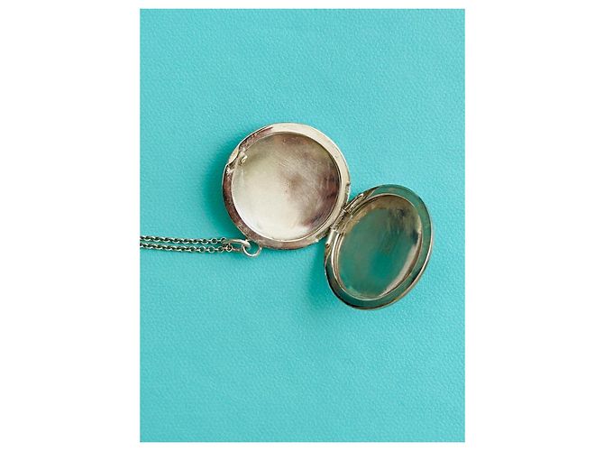 Tiffany & Co. Collana con Medaglione Rotondo in Argento Sterling Silver hardware - vista 7