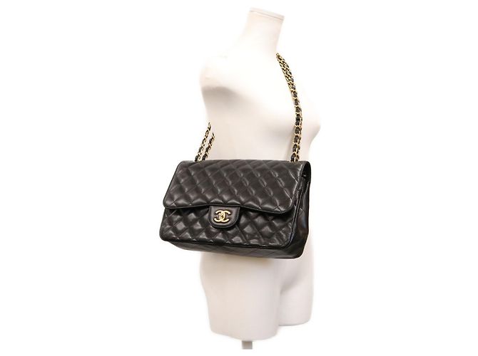Timeless Borsa a tracolla Chanel in pelle caviar nera Nero - vista 14