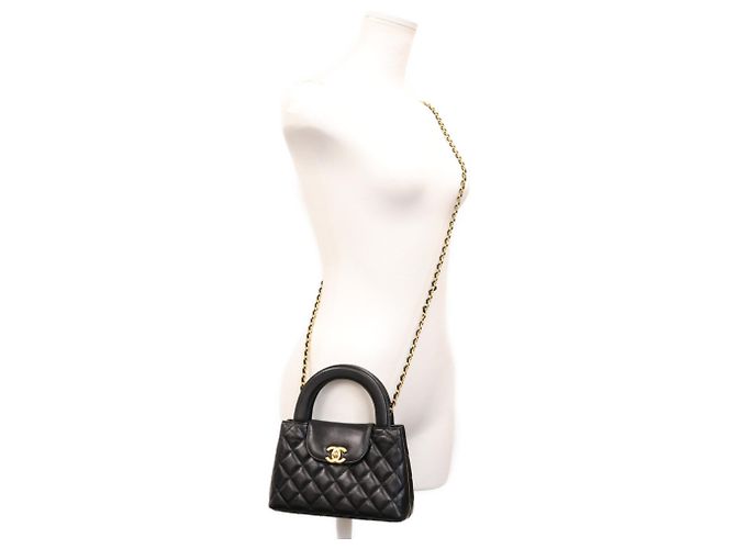 Timeless Borsa a tracolla mini Chanel AS4416 in pelle di vitello matelassé Nero - vista 11