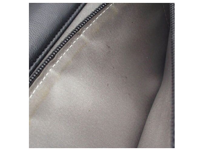 Borsa a tracolla Chanel CC Embossed Lambskin Camellia Wallet On Chain Nera Nero - vista 8