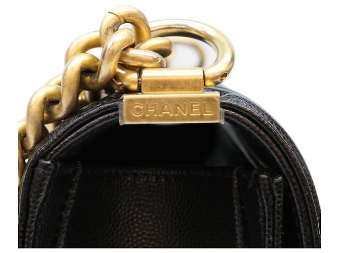 Borsa a tracolla Chanel Boy Caviar Nero - vista 8