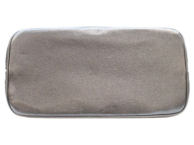 Borsa Tote Chanel Reissue in pelle caviar nera Nero - vista 5