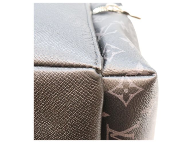 Zaino Louis Vuitton Taigarama Monogram Discovery PM Nero - vista 10