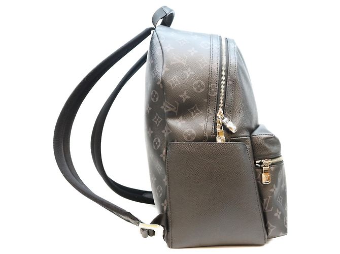 Zaino Louis Vuitton Taigarama Monogram Discovery PM Nero - vista 4