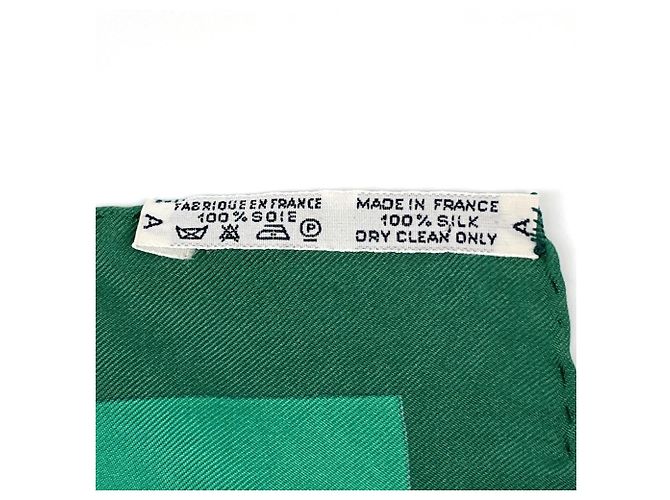 Hermès Hermes Carre 90 CASQUES et PLUMETS Scarf Multicolore Verde - vista 2