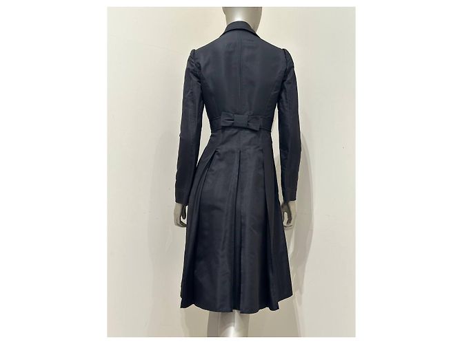 Louis Vuitton Abito cappotto stile trench in seta nera Valentino Sz.6 usato - vista 2