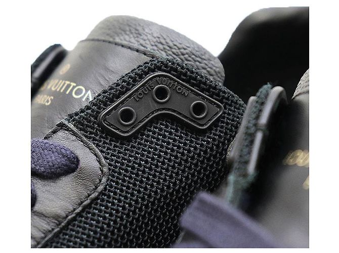 Sneakers Louis Vuitton Run Away Line in pelle e mesh Nero - vista 11
