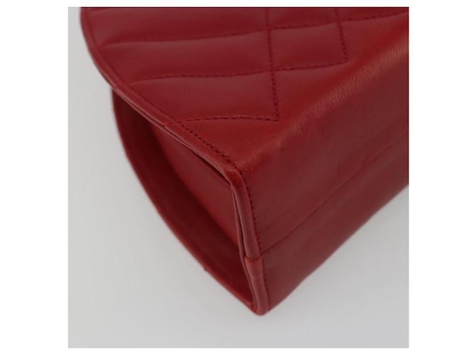 Timeless Borsa a tracolla CHANEL Matelassé con catena in pelle d'agnello rossa e CC dorato - vista 13