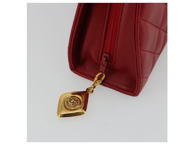 Timeless Borsa a tracolla CHANEL Matelassé con catena in pelle d'agnello rossa e CC dorato - vista 14