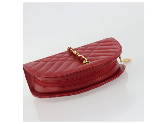 Timeless Borsa a tracolla CHANEL Matelassé con catena in pelle d'agnello rossa e CC dorato - vista 6